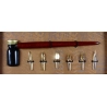 Petit coffret de calligraphie latine