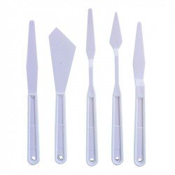 set de 5 couteaux à peindre en plastique