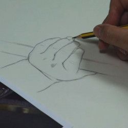 Dessiner les mains d'un bébé