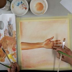 Peindre la chair : un bras à l'Acrylique