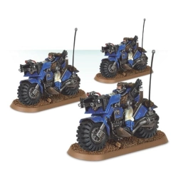 Escadron de Scouts Space Marines à Moto