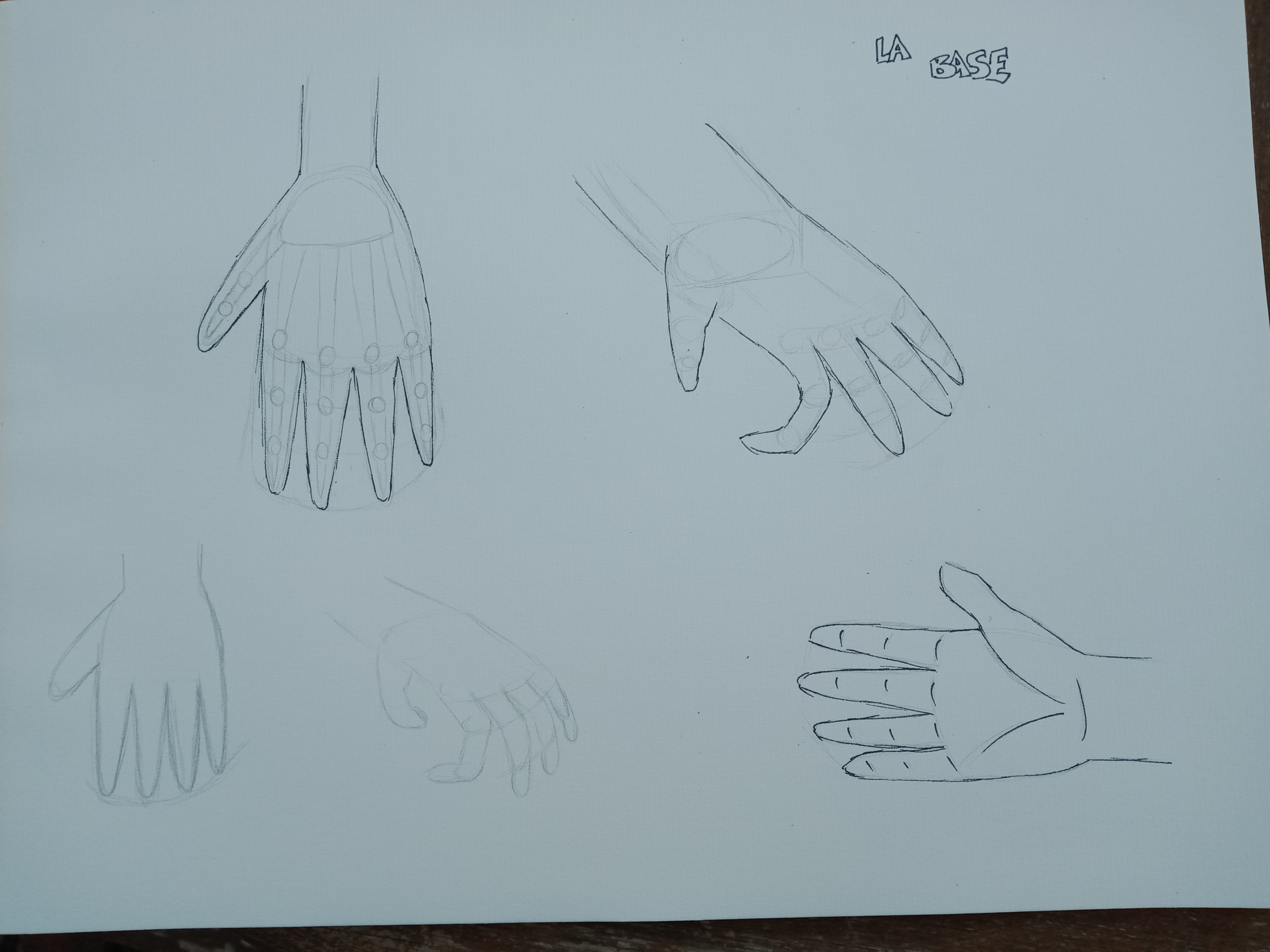 Dessiner une main, la base de Audrey le 29 juin 2022