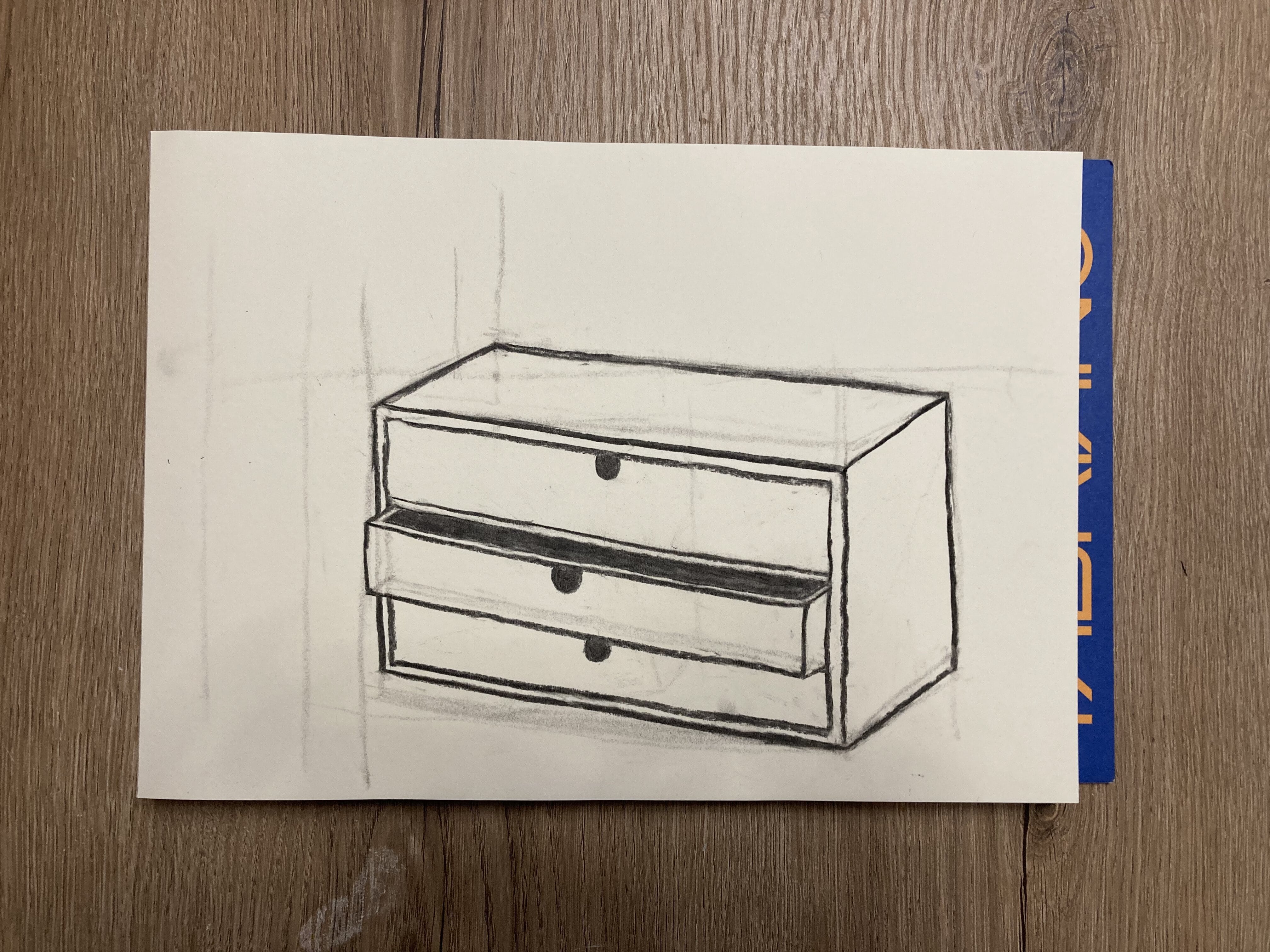 Dessiner un objet simple en perspective de Carla le 03 mars 2023