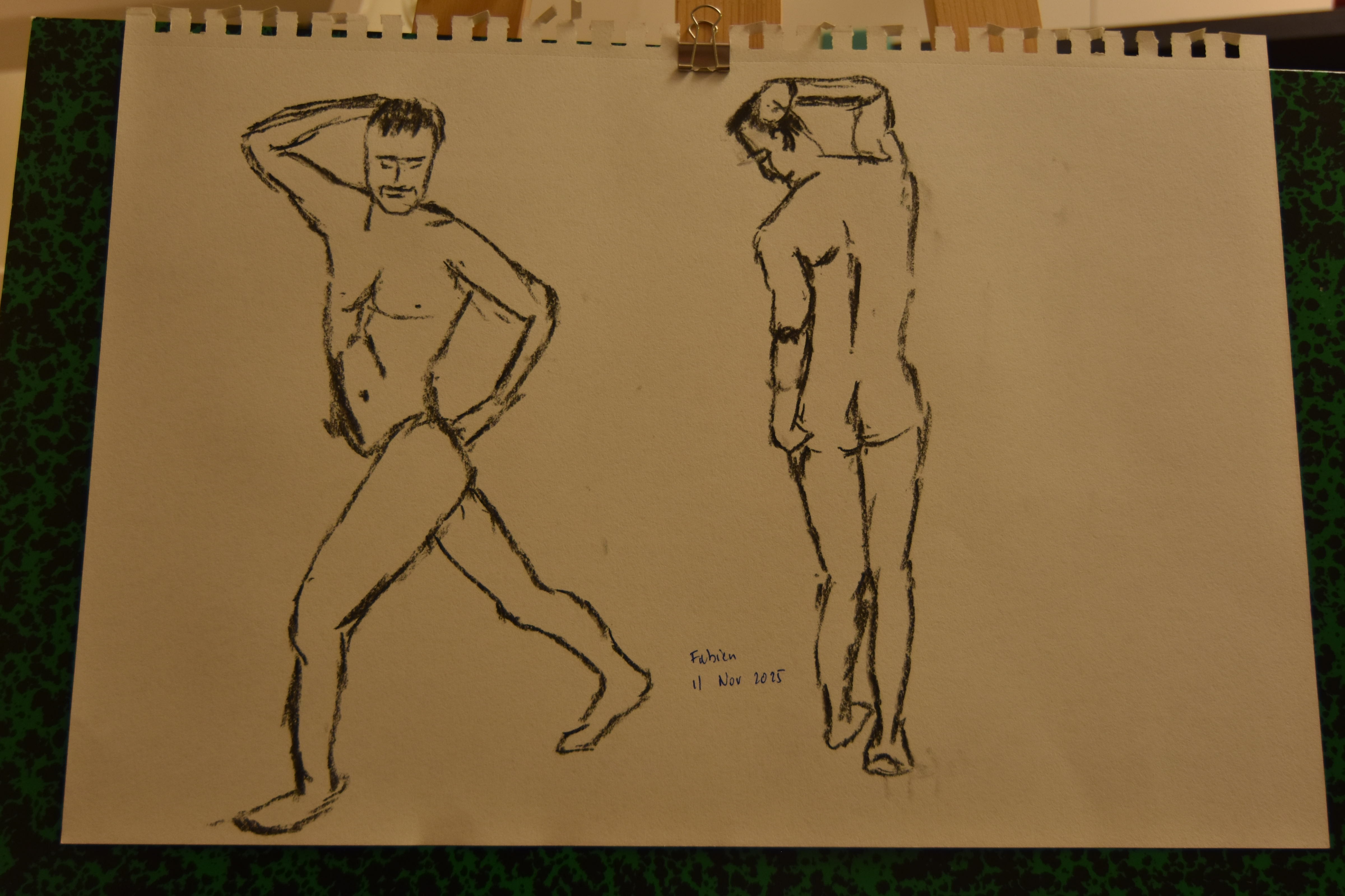 Pose simple en modèle vivant de Fabien le 11 novembre 2025